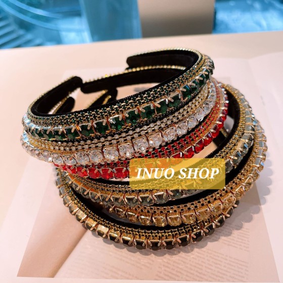 Diademas brillantes barrocas